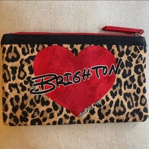 New Brighton 2020 Leopard Heart Canvas Zipper Bag